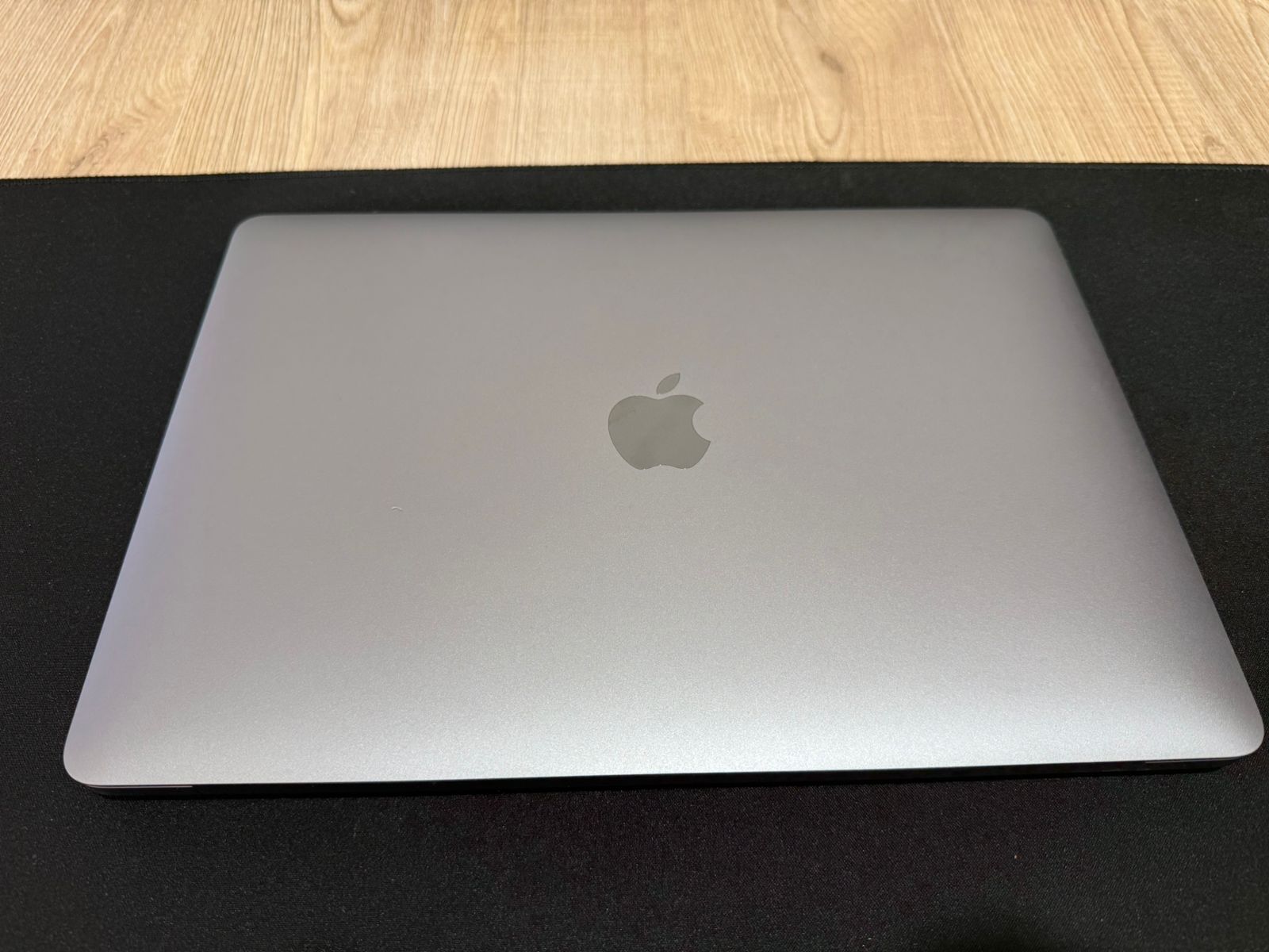 APPLE MACBOOK AIR M1 13'' (USED-LIKE NEW)