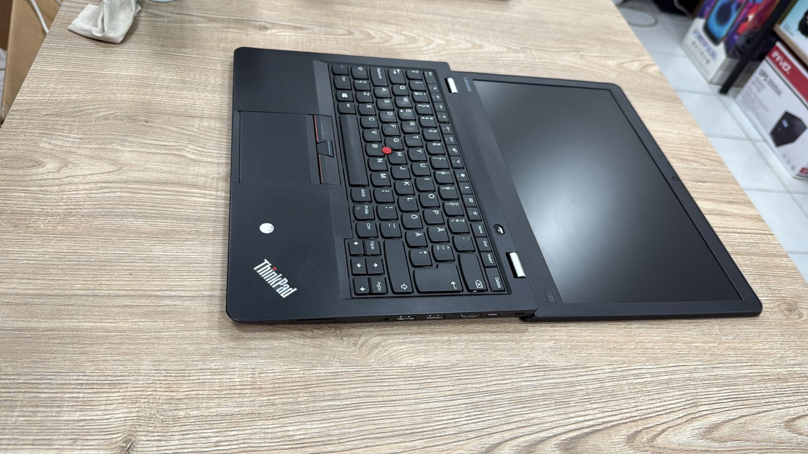 LENOVO THINKPAD GEN 2 used