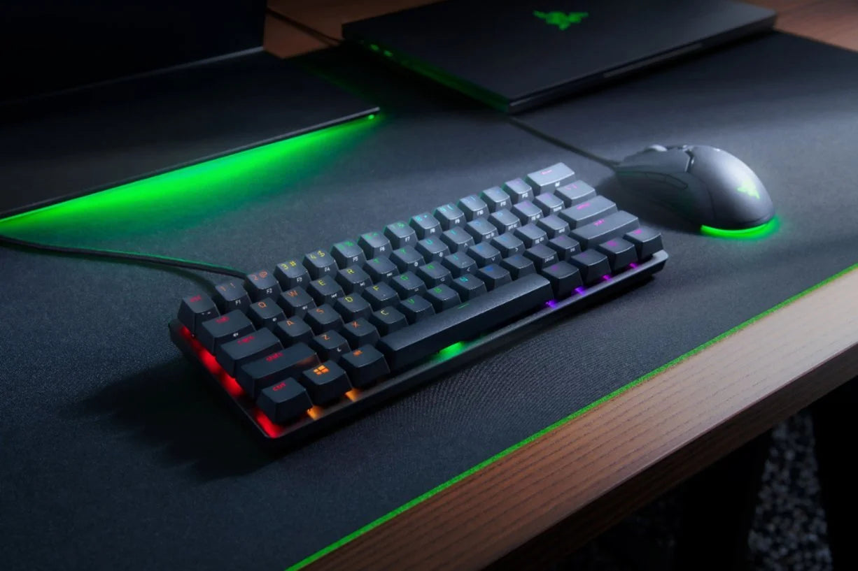 RAZER HUNTSMAN MINI 60% Gaming Keyboard RED SWITCH