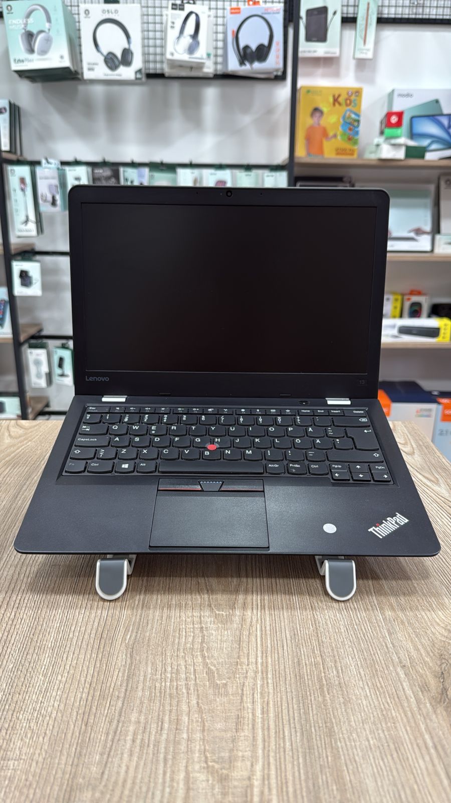 LENOVO THINKPAD GEN 2 used